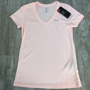 Under armor shirt sleeve shirt